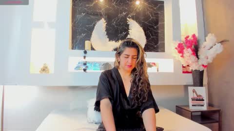 Snapshot of cinthya_mjs chatting on 09-13-25, 11:54 Cinthya online show from 09-13-25, 11:54