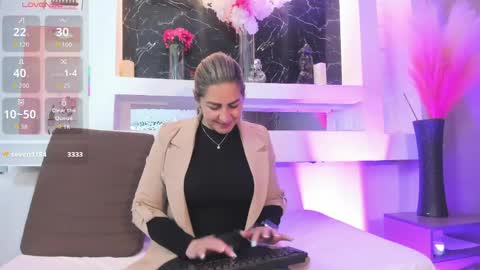 Cinthya  online show from 06-05-26, 12:11