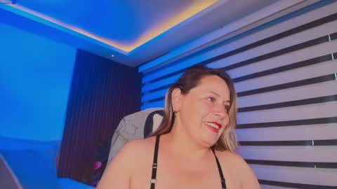 Snapshot of cinthya_roberts chatting on 06-15-26, 07:27 Cinthya online show from 06-15-26, 07:27
