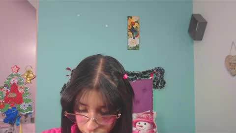 cinthyagomez6 online show from 12-10-24, 10:28