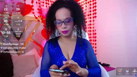 Snapshot of cintia_holms chatting on 02-11-25, 11:43 Cintia online show from 02-11-25, 11:43