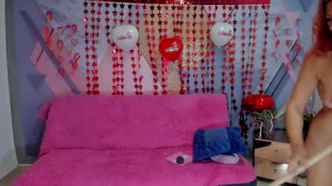 Snapshot of cintiagreyx chatting on 02-14-25, 05:57 CINTIA online show from 02-14-25, 05:57