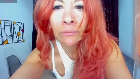 Snapshot of cintiagreyx chatting on 03-12-25, 02:45 CINTIA online show from 03-12-25, 02:45