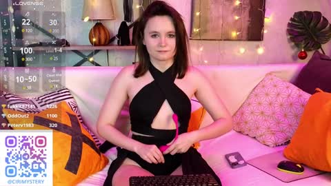 Snapshot of ciriraymond chatting on 01-01-25, 10:54 Cirilla online show from 01-01-25, 10:54