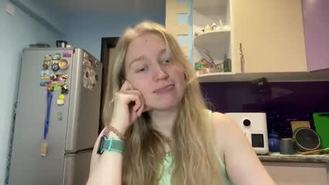 citrusblissss online show from 09-18-25, 12:07