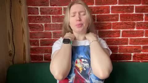 citrusblissss online show from 10-15-25, 02:33