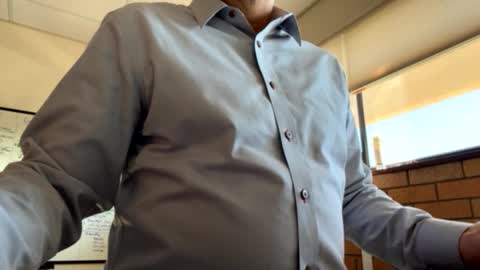 Cjd32 online show from 10-28-25, 08:44