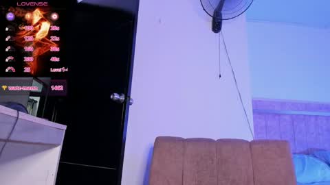 cj_davis1 online show from 10-02-25, 03:24