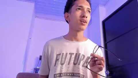 cj_davis1 online show from 11-19-25, 12:16