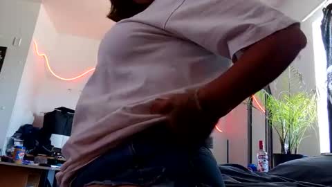 Snapshot of cjtovar90 chatting on 05-17-26, 07:21 Joann online show from 05-17-26, 07:21