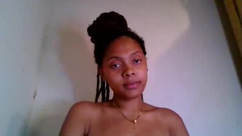 ckamilla45 online show from 10-02-25, 08:32