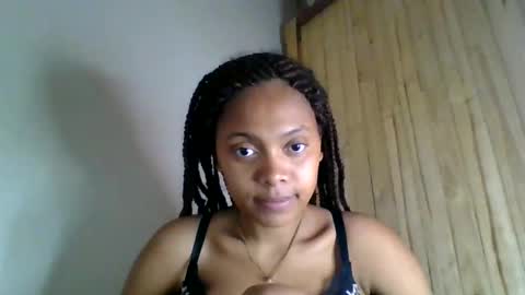 ckamilla45 online show from 10-03-25, 04:09