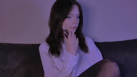 Snapshot of claire_bennett chatting on 04-27-26, 02:31 Claire Bennett online show from 04-27-26, 02:31