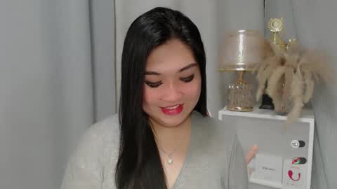 Snapshot of claire_wntr chatting on 05-24-26, 04:17 CLAIRE online show from 05-24-26, 04:17