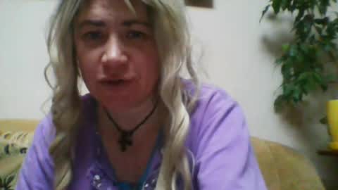 ClaireShannon online show from 01-14-26, 09:20