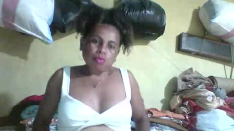 Snapshot of clairette9794 chatting on 06-02-26, 09:06 clairette9794 online show from 06-02-26, 09:06