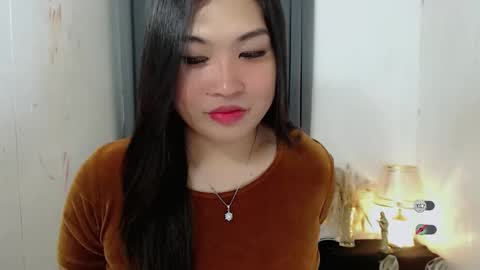 CLAIRE online show from 10-14-25, 04:35