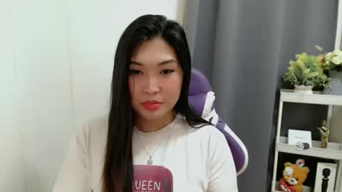 CLAIRE online show from 10-28-25, 05:04