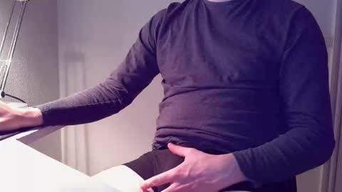 Snapshot of clamshive7 chatting on 11-22-25, 03:00 clamshive7 online show from 11-22-25, 03:00