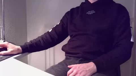 clamshive7 online show from 04-16-26, 01:28