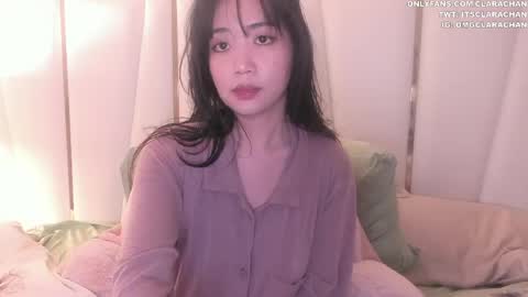 Snapshot of clara_chan chatting on 05-20-26, 04:18 IG online show from 05-20-26, 04:18