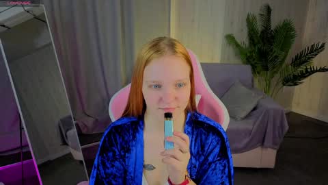 Snapshot of clara_neumann chatting on 04-09-26, 03:39 CANDYY3 online show from 04-09-26, 03:39