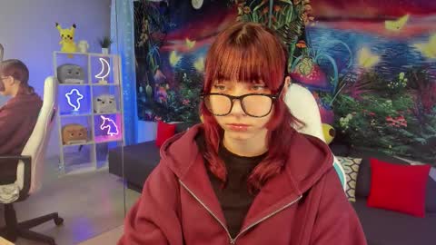 clarabenson online show from 11-08-25, 07:12