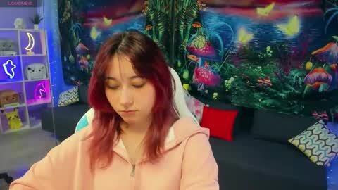 clarabenson online show from 11-24-25, 07:35