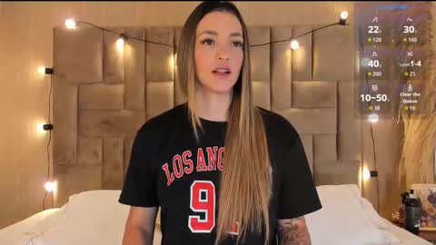 Clara del mar online show from 11-21-25, 10:25