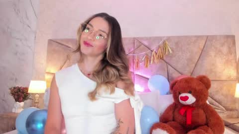 Snapshot of claradelmar_ chatting on 06-09-26, 10:16 Clara del mar online show from 06-09-26, 10:16