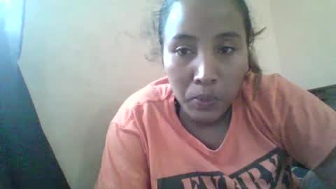 Clarah0123 online show from 12-03-24, 08:38