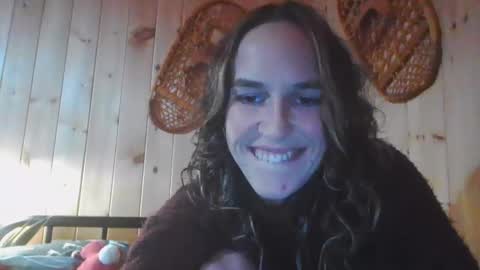 Snapshot of claralafontaine chatting on 12-18-25, 10:10 claralafontaine online show from 12-18-25, 10:10