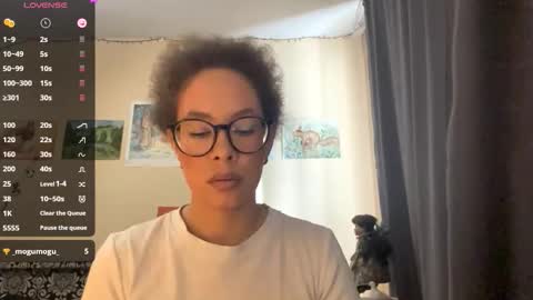 Selena online show from 03-08-26, 08:18