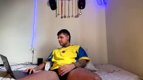 Snapshot of clarentz_baileys chatting on 01-07-26, 08:22 Clarentz bby online show from 01-07-26, 08:22