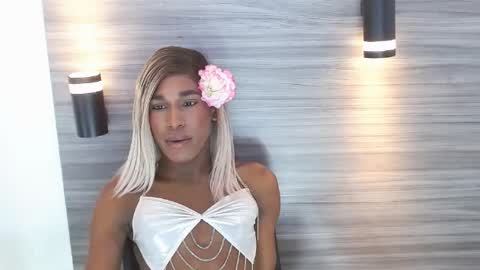 clarissaadhams online show from 06-22-26, 04:42