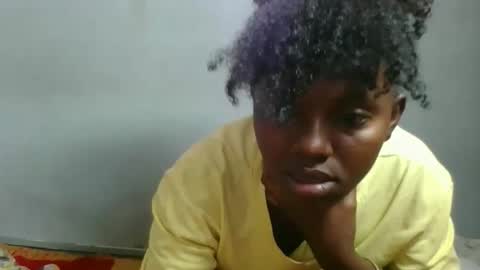 Snapshot of clarisse98 chatting on 10-18-25, 07:09 clarisse98 online show from 10-18-25, 07:09