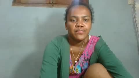 clarisse98 online show from 11-21-25, 09:41