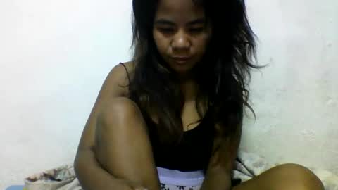 Snapshot of clarissezz chatting on 04-14-26, 04:40 clarissezz online show from 04-14-26, 04:40