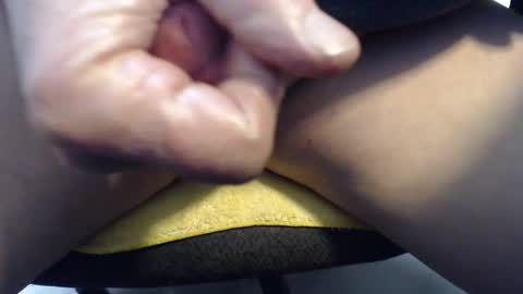 Snapshot of clark5 chatting on 11-05-25, 11:27 clark5 online show from 11-05-25, 11:27