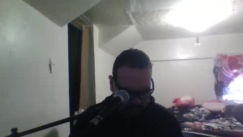 Snapshot of clark_kent1986 chatting on 04-26-26, 07:00 clark_kent1986 online show from 04-26-26, 07:00