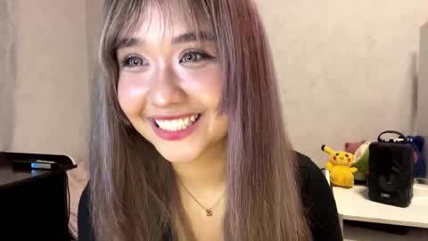 Lara online show from 11-04-25, 06:18