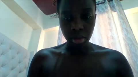 Snapshot of classic_carmen chatting on 02-18-26, 07:48 carmen online show from 02-18-26, 07:48