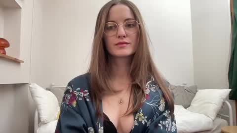 classyandgirly online show from 04-20-26, 07:15