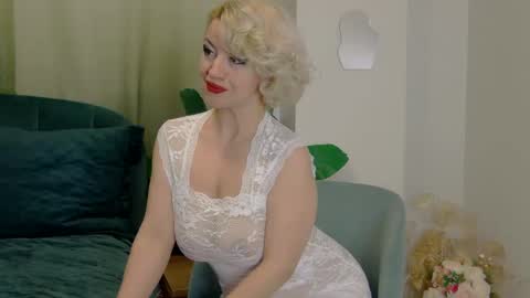 Classy Tinna online show from 01-22-25, 07:14