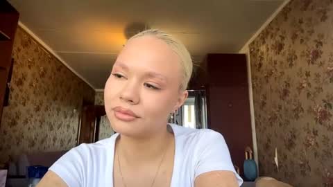 Snapshot of claudettelayel chatting on 07-15-26, 11:04 claudettelayel online show from 07-15-26, 11:04