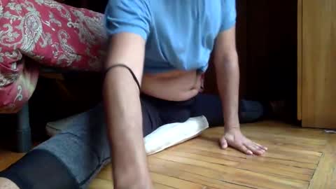 Snapshot of claudi779 chatting on 01-02-25, 02:46 claudi779 online show from 01-02-25, 02:46