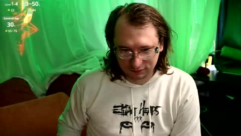 Claudia Cyberfox and Elon online show from 04-12-26, 07:24