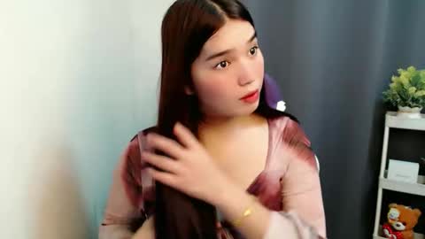 Claudia online show from 10-11-25, 05:50