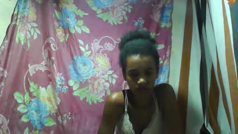 claudianne online show from 10-31-25, 04:41