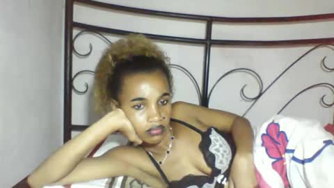 Snapshot of claudiannah chatting on 04-19-26, 08:02 claudianne online show from 04-19-26, 08:02